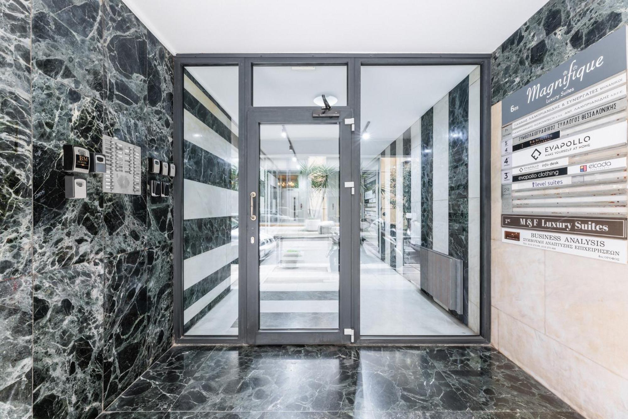 B&M Suites Szaloniki Kültér fotó